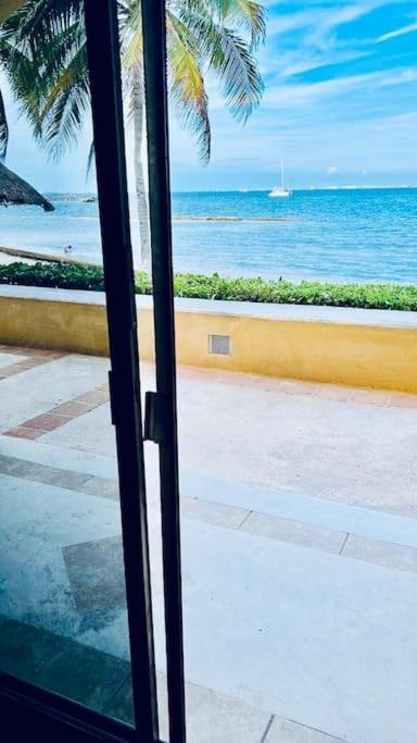 Punta Me Apartment Beach Front In The Hotel & Waterpark Cancún Zewnętrze zdjęcie